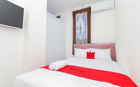 RedDoorz near Pasar Lama Serang